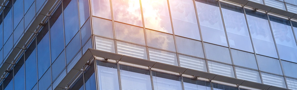 UV-Resistant Glass Experts&nbsp;in Navarre, FL